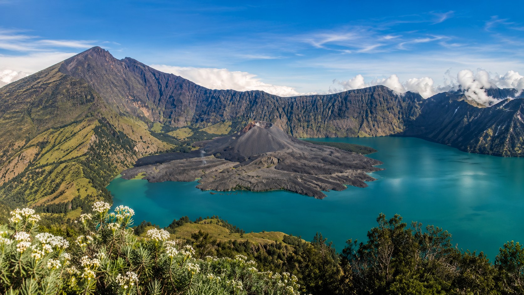 Mount Rinjani, Lombok - Diko Transport and Tours
